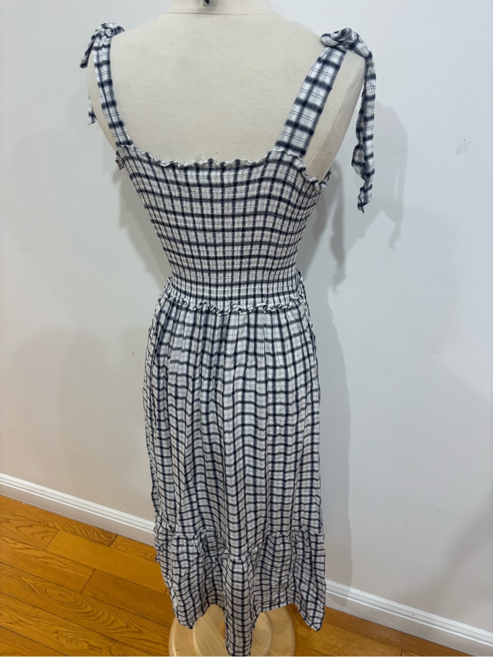 Ripe Phoebe Smocked Dress, Size: M - Picture 9 of 12